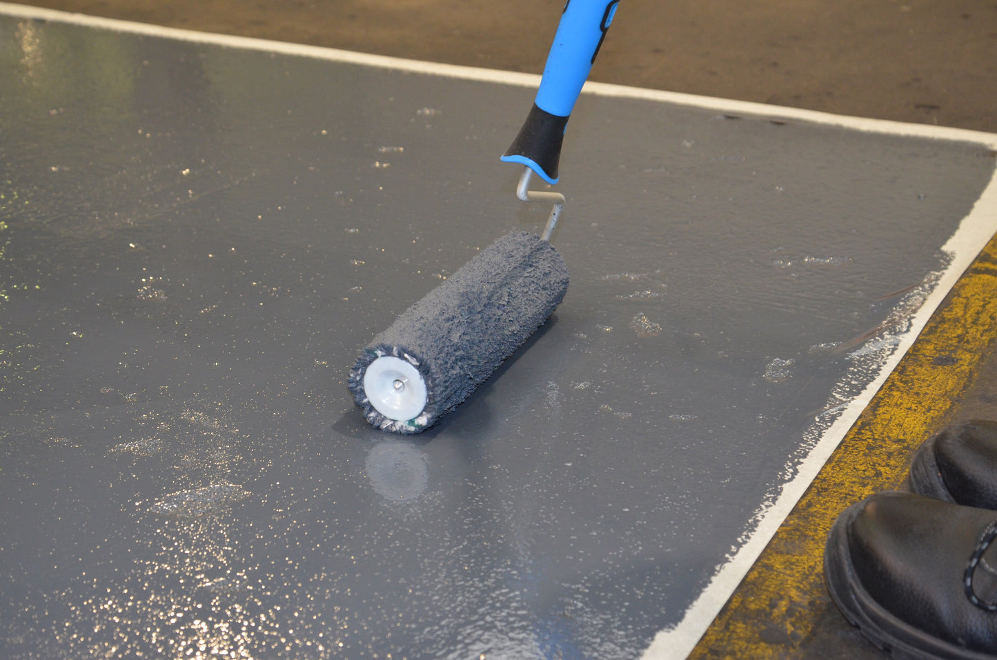 A.M.P.E.R.E Bodenmarkierungsfarbe Traffic Floor Paint - 5l